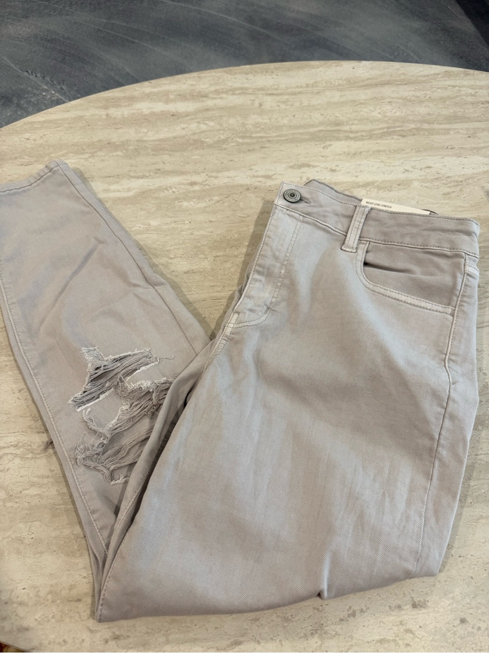 NWT American Eagle Hi-Rise Jegging Jeans 14 Short Gray Distressed Ne(X)t Level